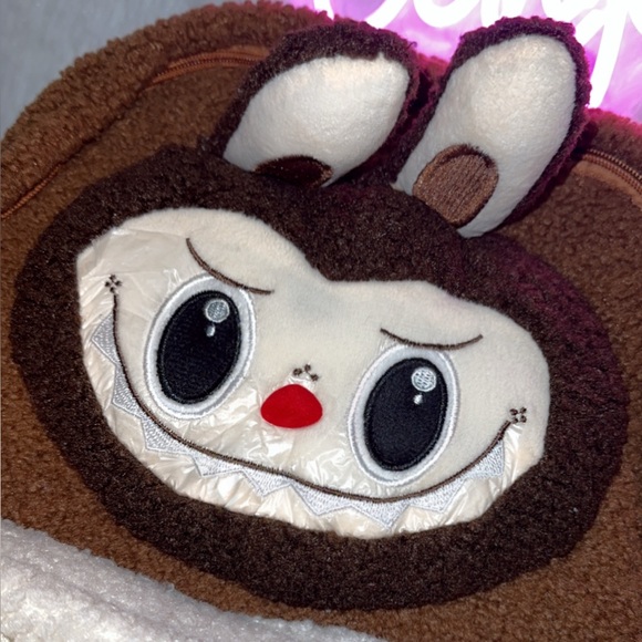 Cute LABUBU Backpack 🤎 - Picture 3 of 6